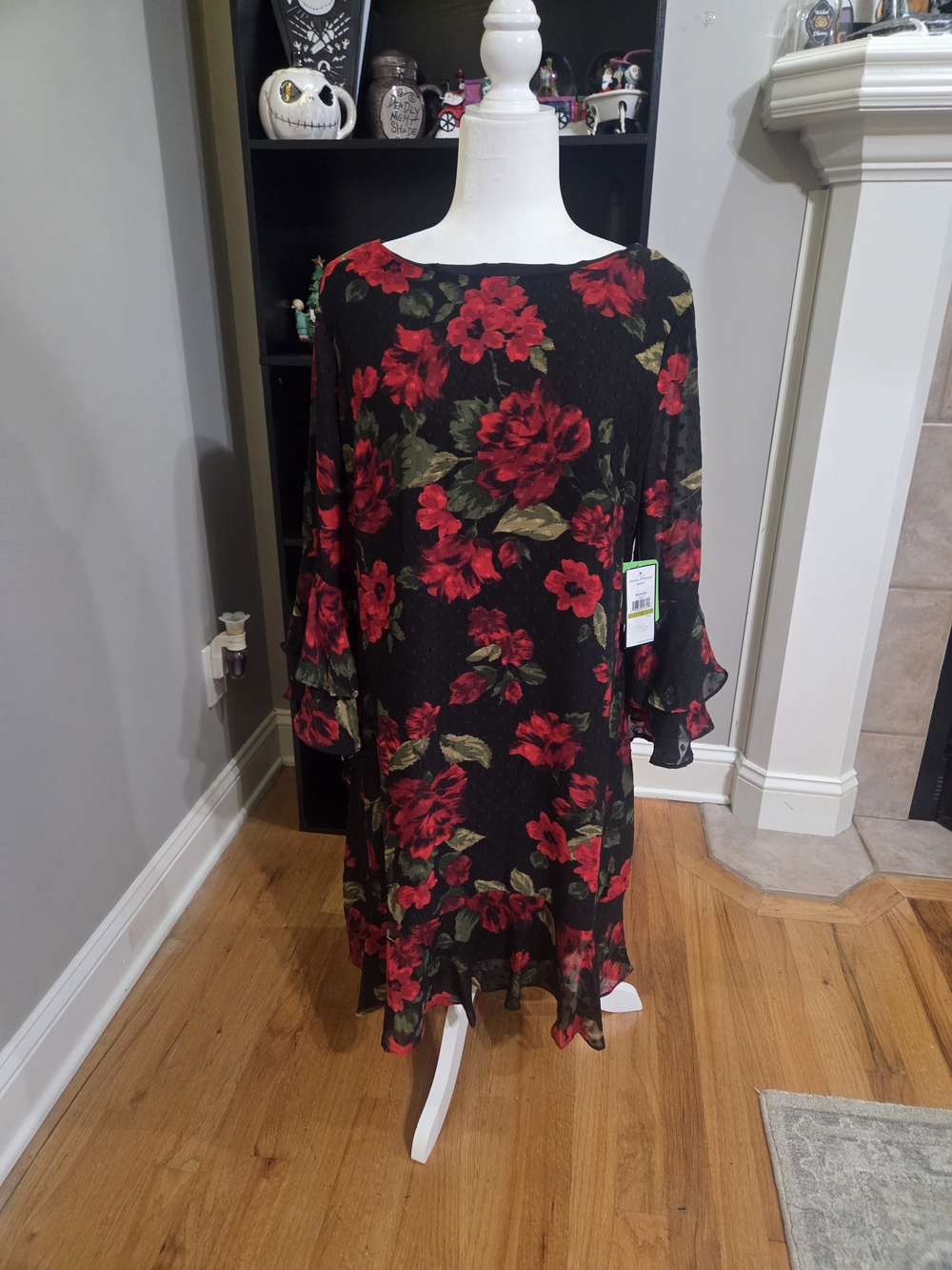 Jessica Howard Black Midi Dress with Red Floral Print